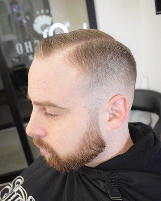 Sidepart with a skinfade