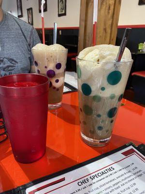 Root beer floats