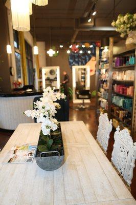 Fringe Salon Studio / reception