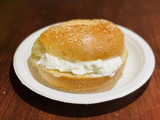 Cream cheese bagel