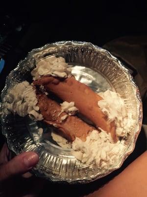 Canolis to-go