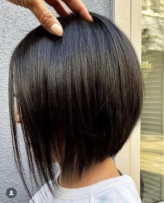 Textured bob on fine Asian hair-clean hair, no products needed:)