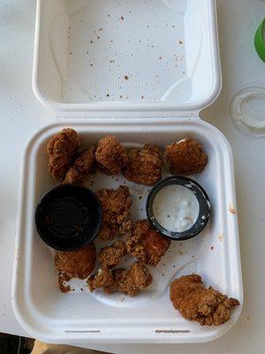 Basically no sauce. Boneless Wings (20-pc Party Pack)