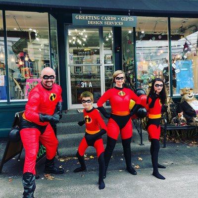 Nicole and Dave and kids as The Incredibles for Halloween