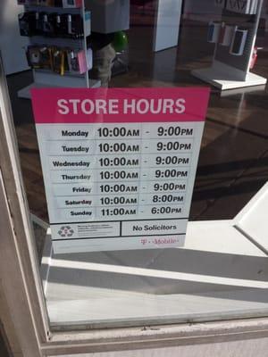 These are accurate work hours of this store