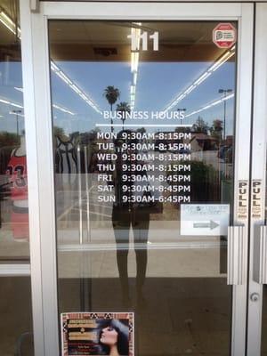 Store hours