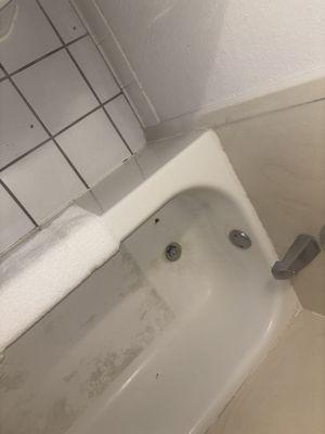 bathtub (wont stop dripping water)