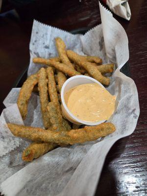 Fried green beans with Chipotle aoli