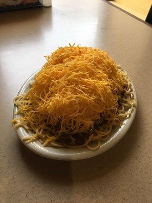 Thee 5 way - spaghetti, chili, beans, onions and cheese