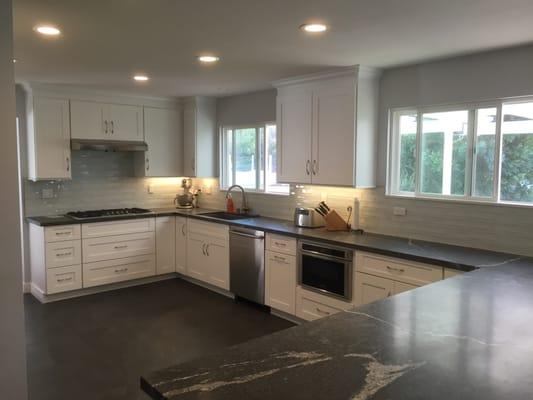 Beautifully remodeled kitchen