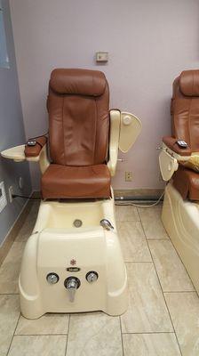 Lovely comfortable relaxing spa chairs get a pedicure and a massage at the same time