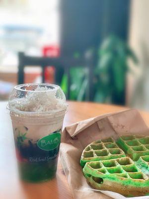 Bambu Favorite; Pandan Waffle