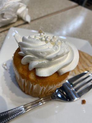 Bavarian cream cupcake