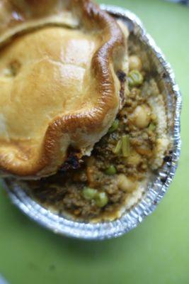 Beef curry pie