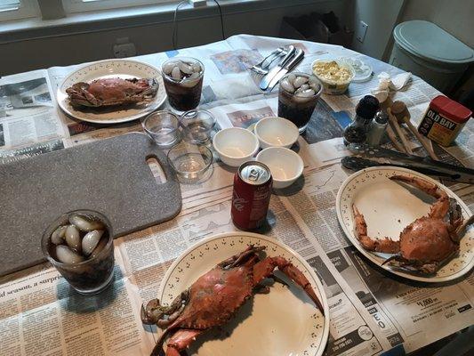 Extra large steamed crabs from Ernie's