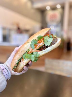 Nom Nom Banh Mi