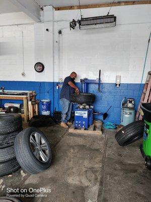 We offer quality tire service