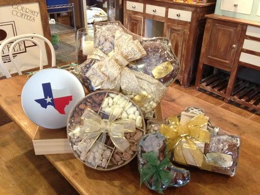 Pecan Gift Baskets, Pecan Tins and More!!