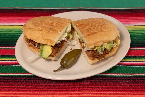 Tortas de fajita y pastor y pollo