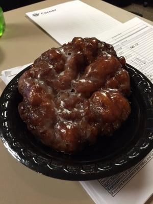 Seriously, the best apple fritter in all the land.