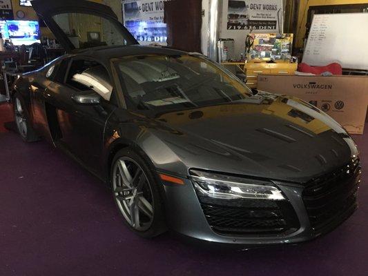 Hail removal on a Audi R8