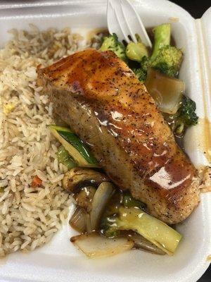 Salmon Hibachi Lunch Special