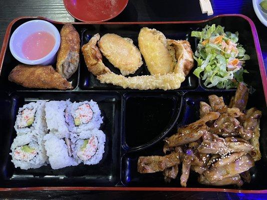 Bento box d