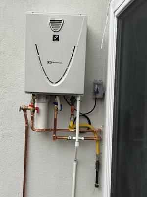 Tankless water heaters service and repair as well as replacement