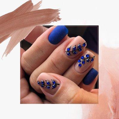 Gel manicure + design