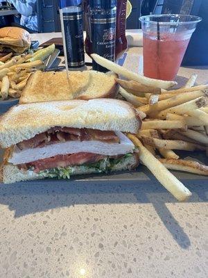 Turkey blt and smash burger 8/10