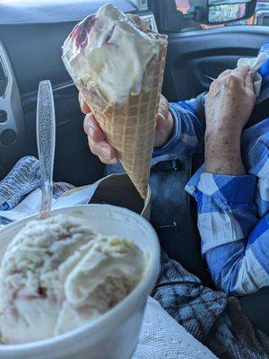 Delicious raspberry something ice cream--even my mom loved it & she's not into ice cream! Great cheesecake ice cream.