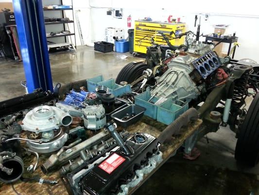 Keeping everything clean and organized is one of the keys to a successful repair.  This is a head gasket repair on a 6.0L Ford.