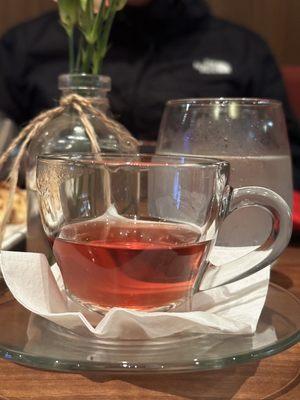 Raspberry mint tea