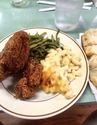 Fried Chicken buffet plate.