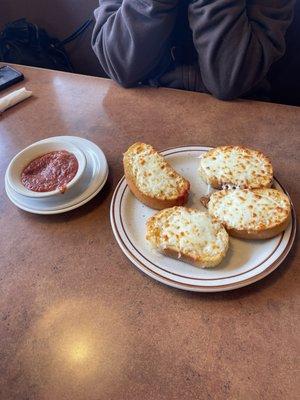 Garlic cheese bread