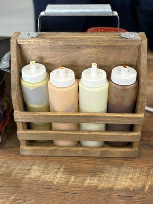 Sauce caddy