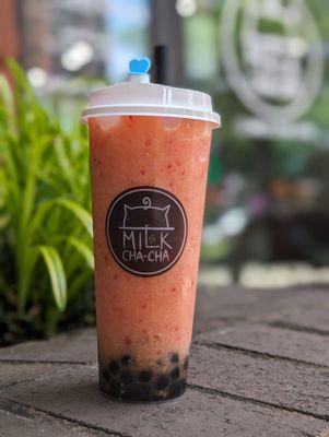 Fresh strawberry and mango with boba