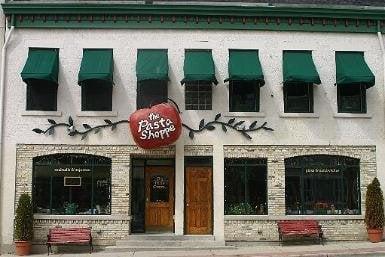 The Pasta Shoppe in downtown Port Washington. "Meet us under the big red tomato!"