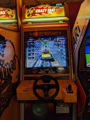 Crazy Taxi in a genuine Japanese cabinet