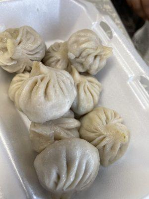 Steamed chicken momo