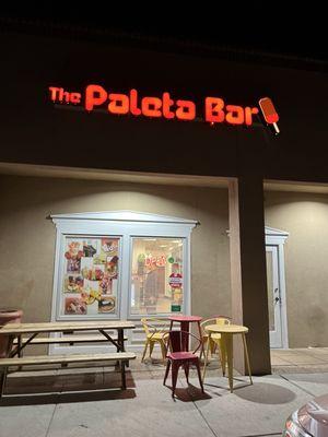 The Paleta Bar exterior