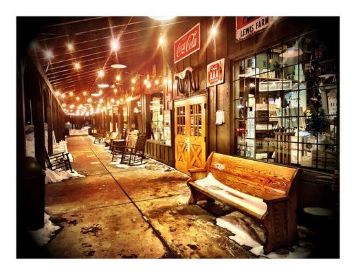 Cracker Barrel Old Country Store.Breakfast Lunch Dinner HomeStyle Cooking. Back to Old Times when Wasn't Microwave Only Iron Pan! ;) Nice!