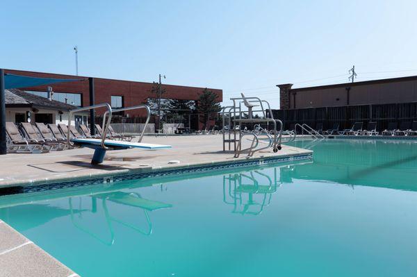 Outdoor pool at Genesis Rock Road