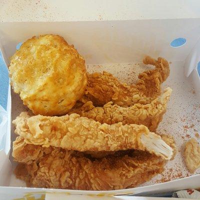 4 pc. Tenders & biscuit