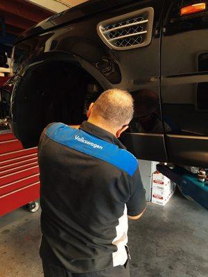 Frank is a Volkswagen Certified Technician. He has more than 15 years of experience with the Volkswagen brand.