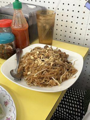 Pork pad thai