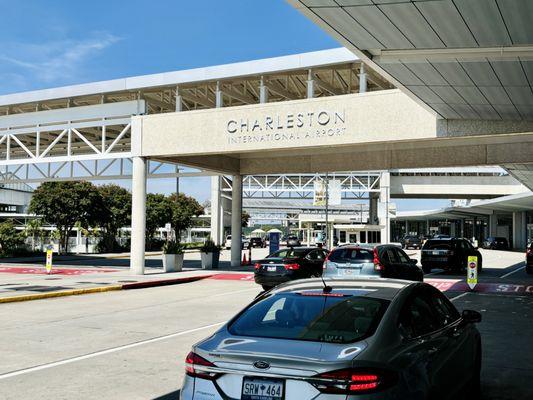 Charleston International Airport_Yelp_Sanju-14