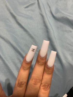 Super Nails