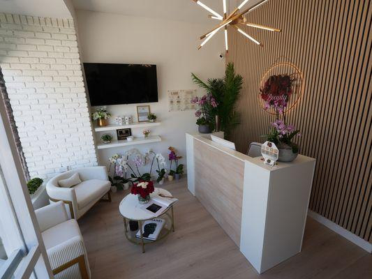 De Scarlet Beauty Lounge