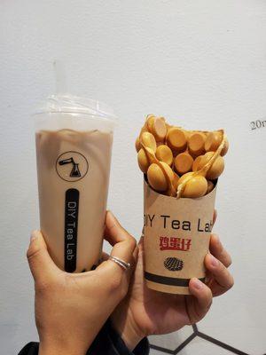 brown sugar milk tea, bubble waffle